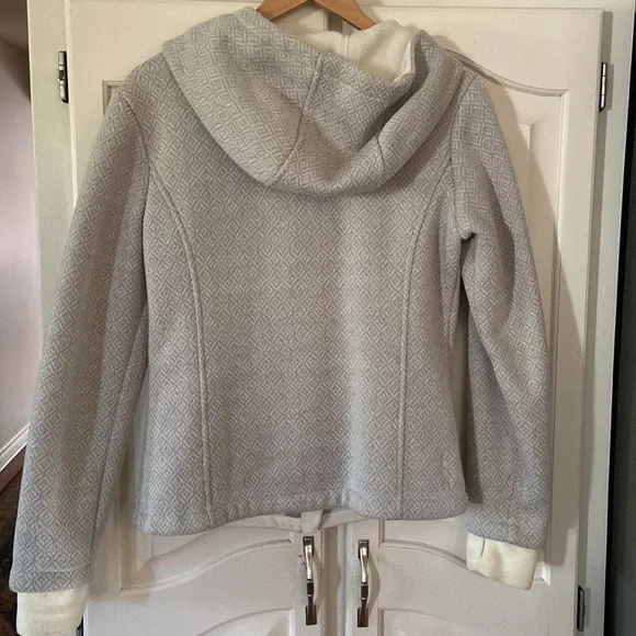 Bench Jacket - Picture 2 of 4